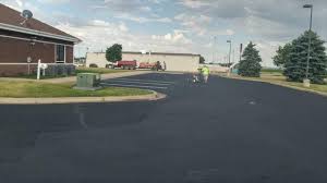 Best Concrete Driveway Installation  in Jasper, AL